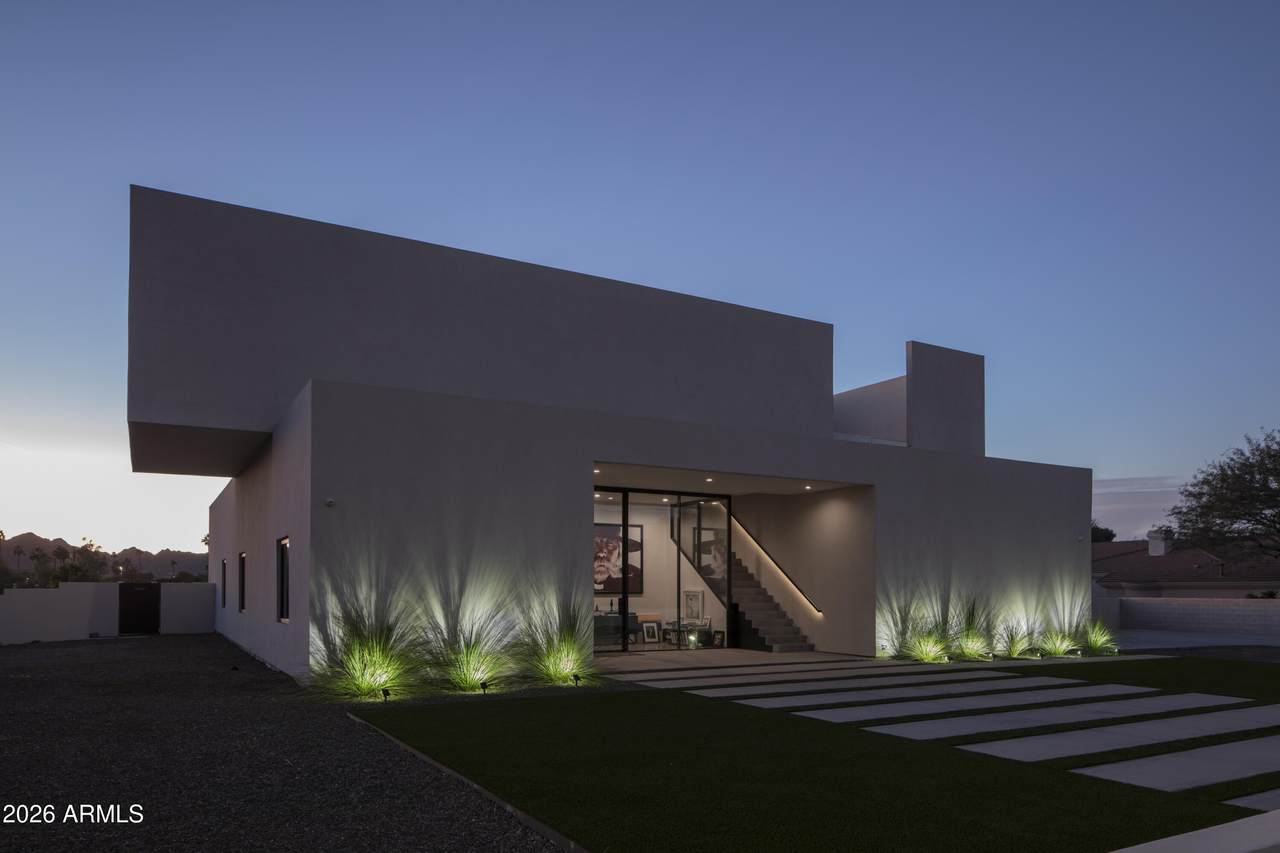 10310 37TH Street - Photo 1