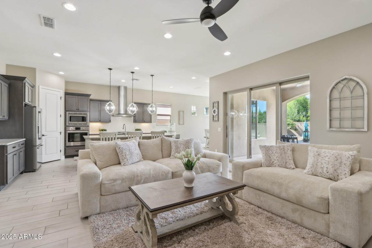 18530 Mockingbird Court - Photo 1