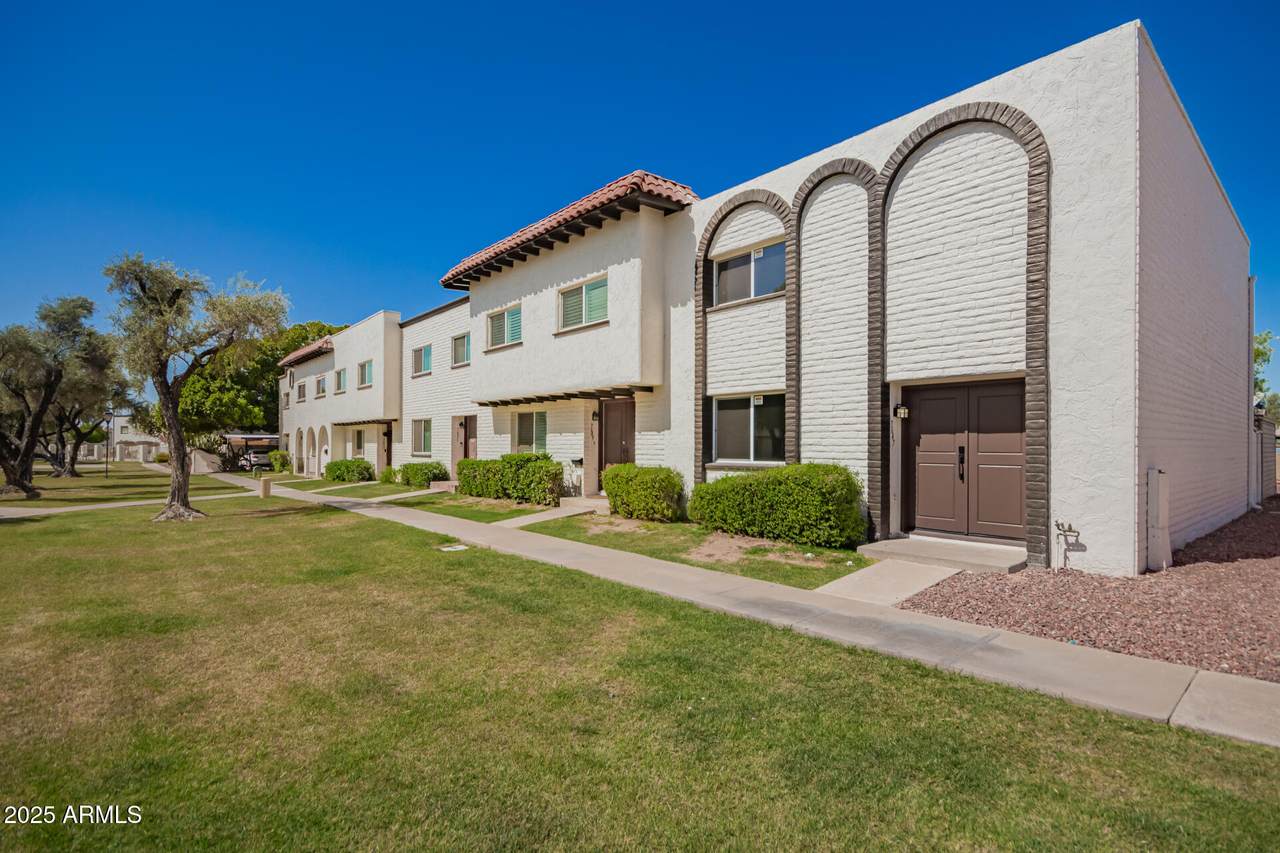 7647 Montecito Avenue - Photo 1