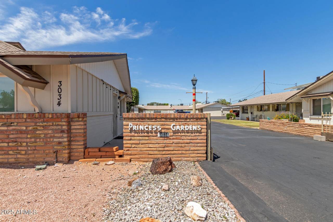3034 40TH Street - Photo 1