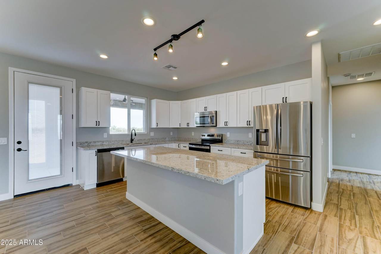 22009 Montgomery Road - Photo 1