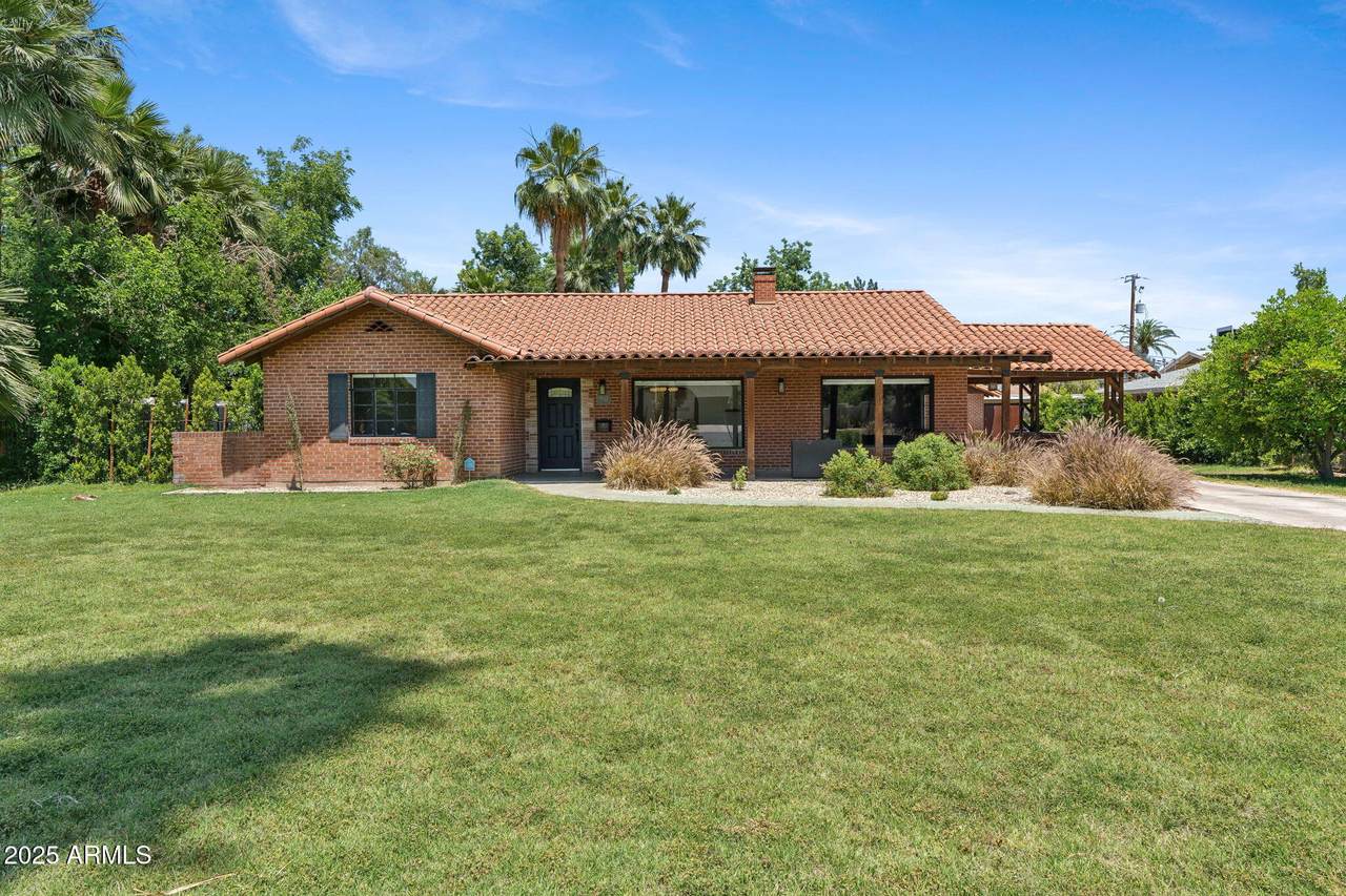 20 Pasadena Avenue - Photo 1