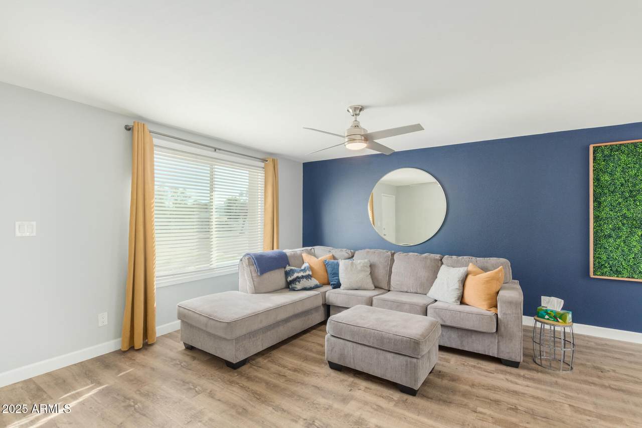 5047 83RD Street - Photo 1
