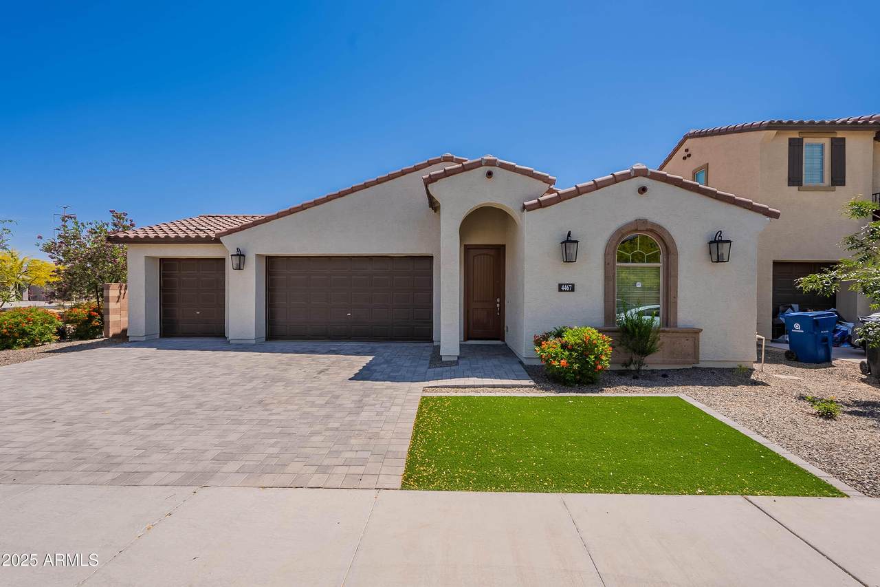 4467 116TH Lane - Photo 1