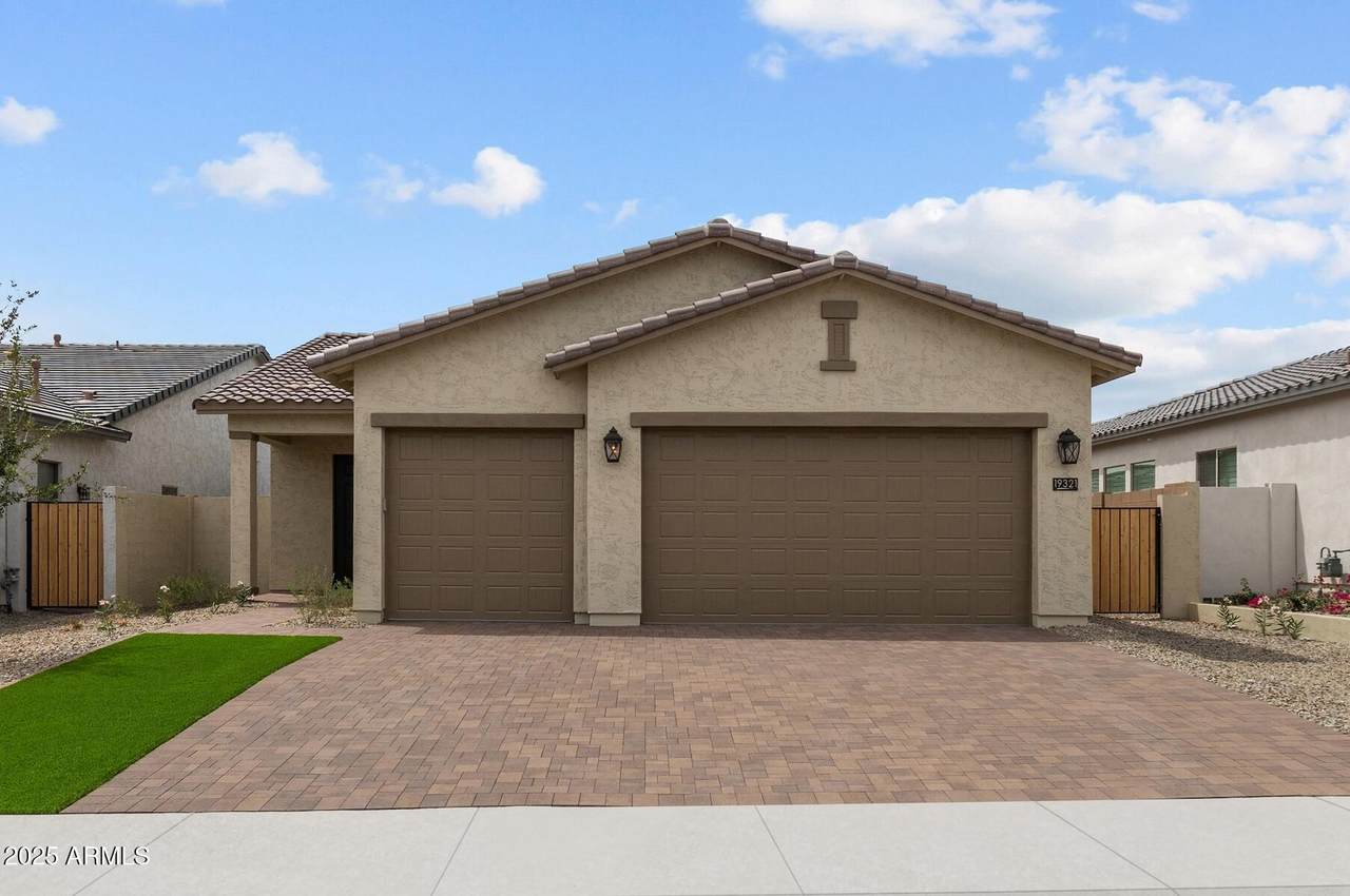 19321 Luke Avenue - Photo 1