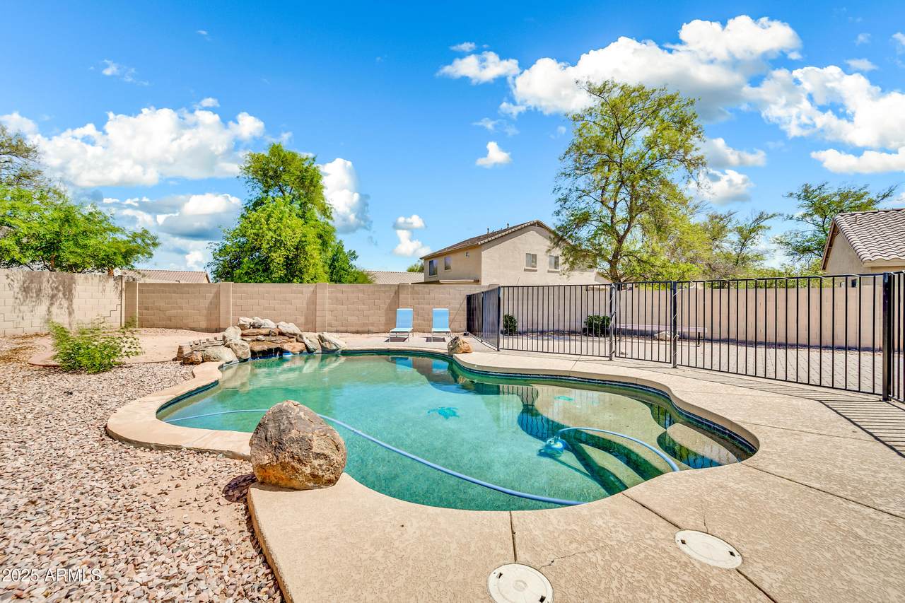 21054 Sansom Drive - Photo 1