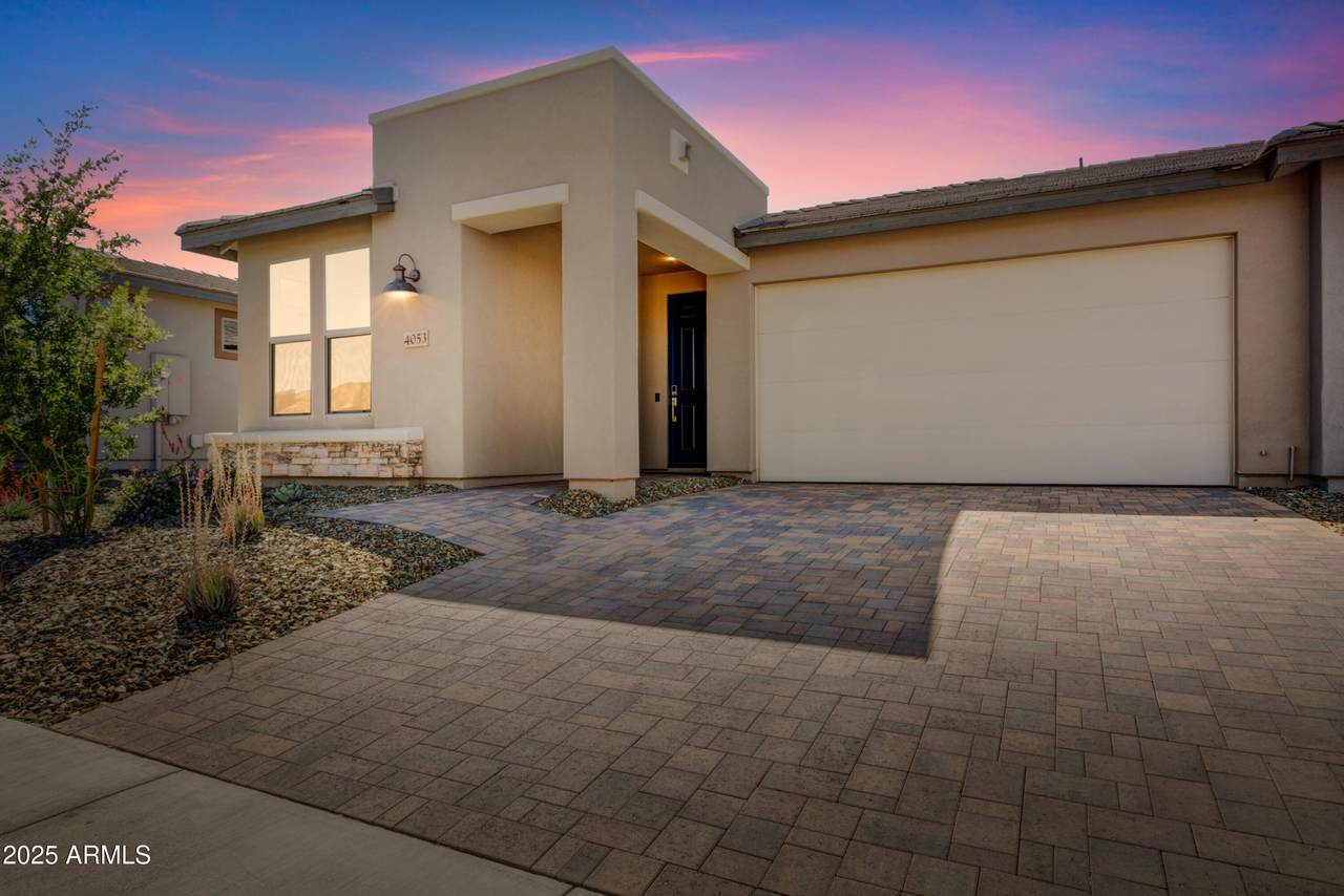4053 Desert Moon Drive - Photo 1