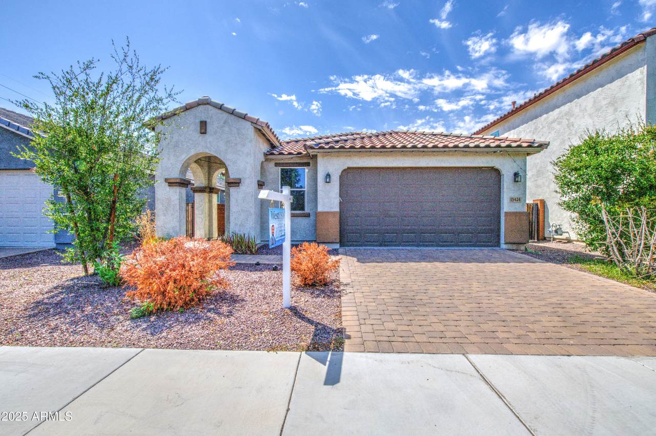 15424 22ND Lane - Photo 1