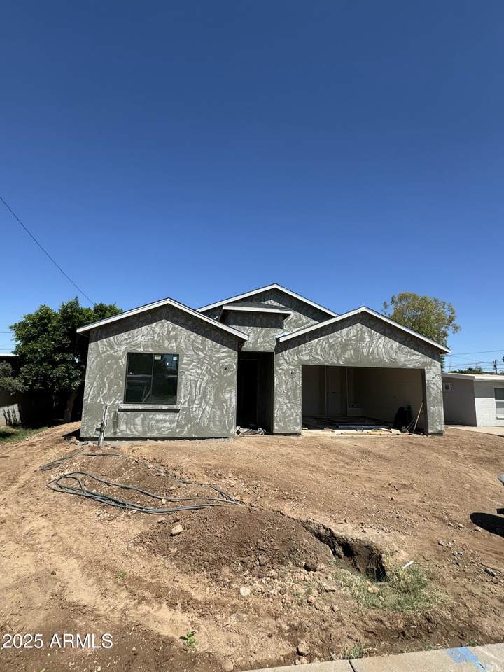 415 Robert Road - Photo 1