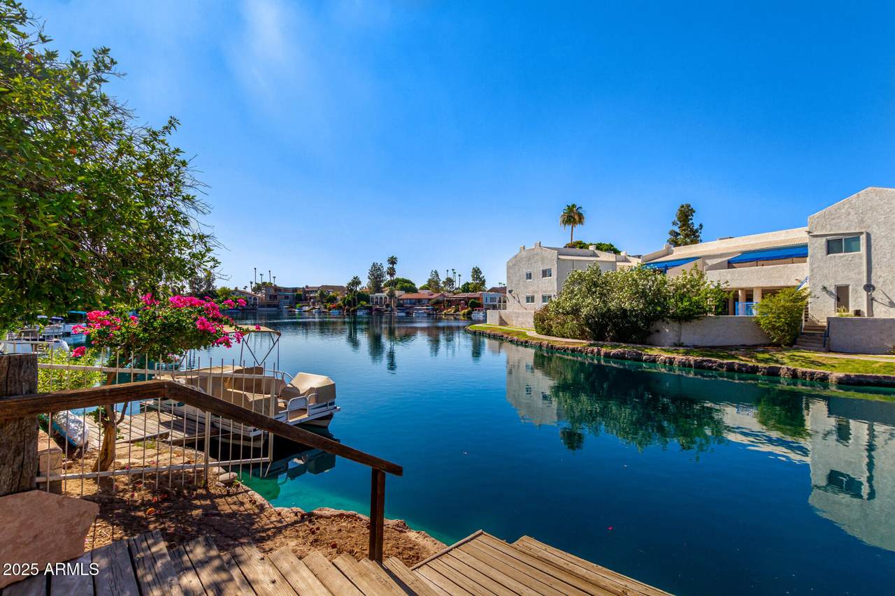 1134 Driftwood Drive - Photo 1