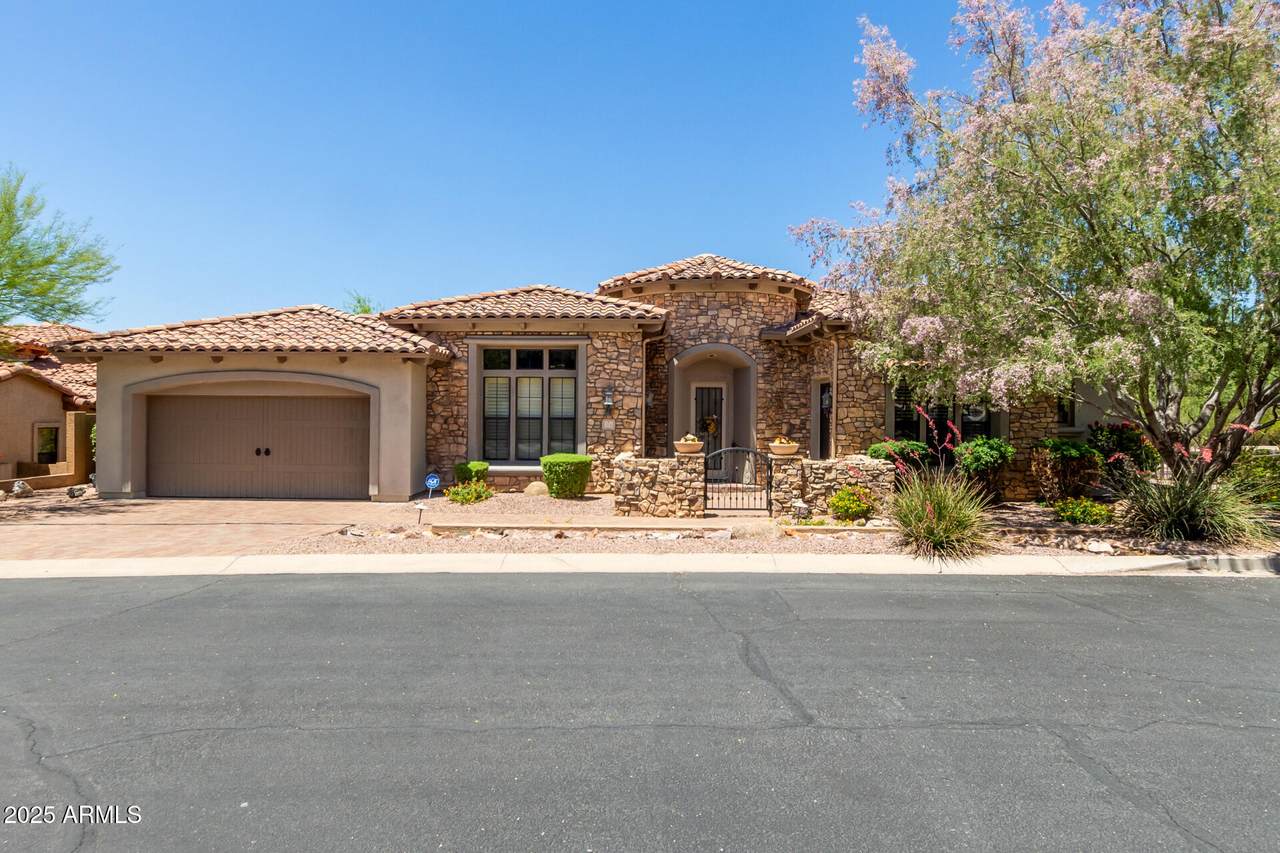 7134 Sandia Street - Photo 1