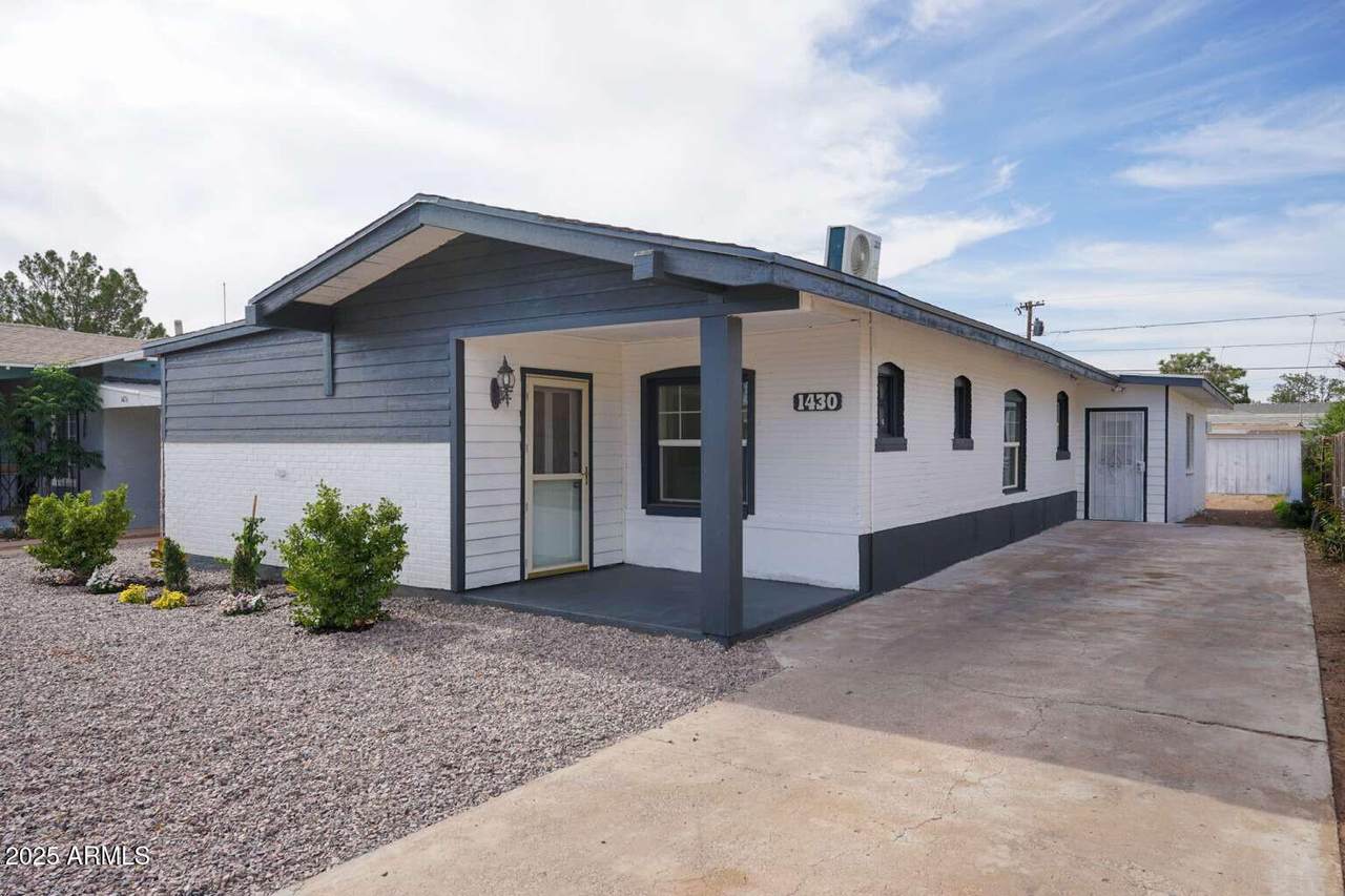 1430 11TH Street - Photo 1