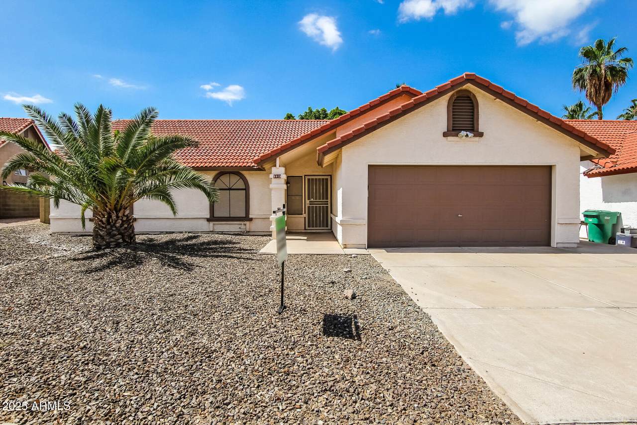 5913 Ellis Street - Photo 1