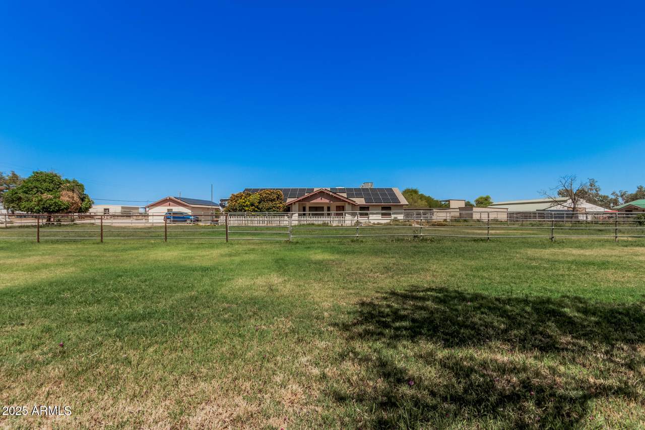7425 Alsup Avenue - Photo 1