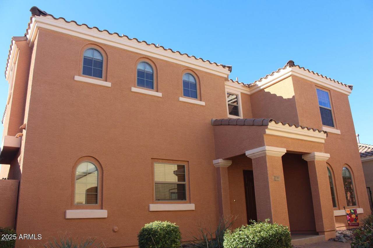 2110 Seton Avenue - Photo 1