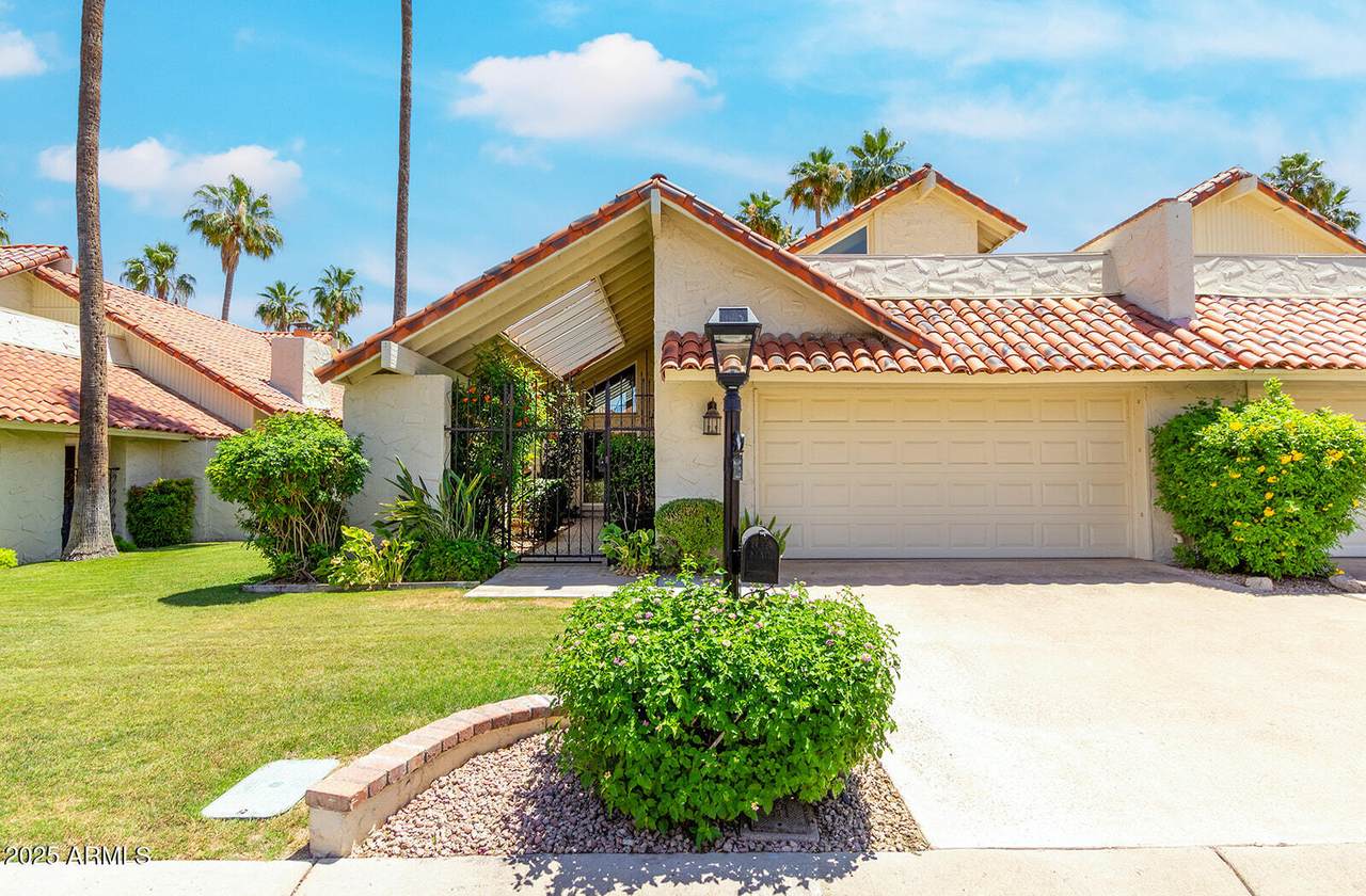 7115 Buena Terra Way - Photo 1