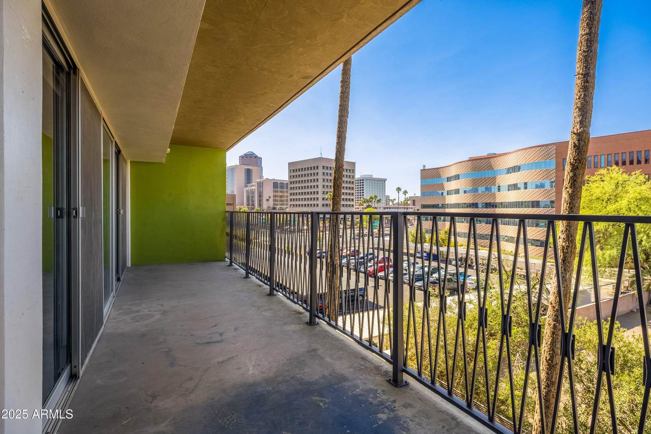 425 Paseo Redondo - Photo 1