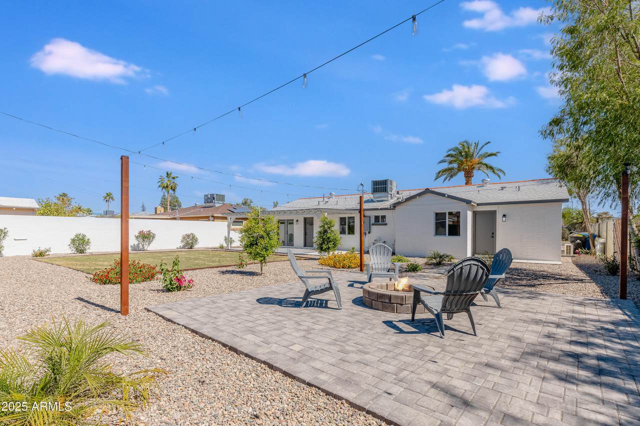 1930 Missouri Avenue - Photo 1