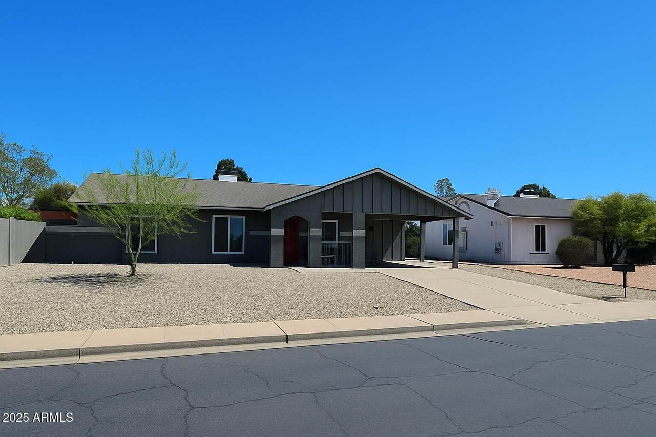 642 Plata Avenue - Photo 1