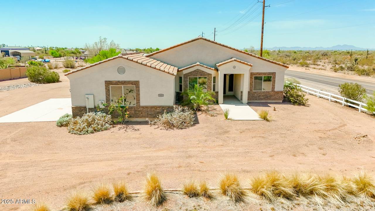 1623 Hidalgo Street - Photo 1