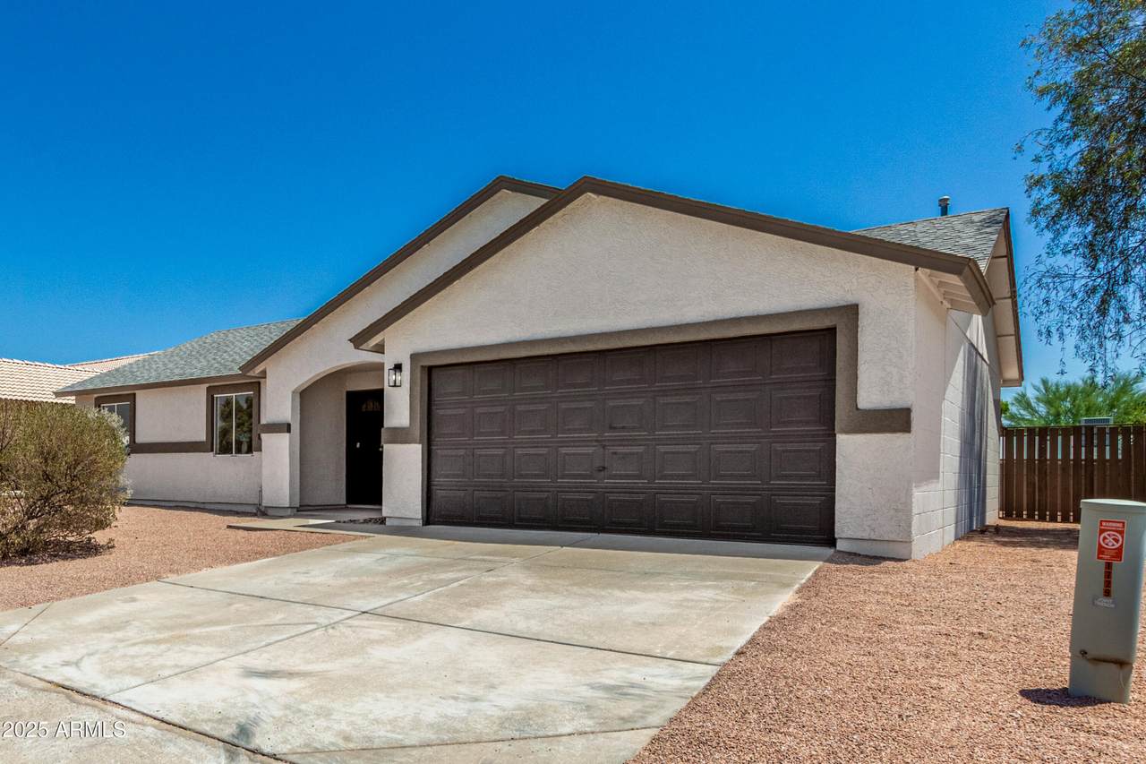 1727 12TH Avenue - Photo 1