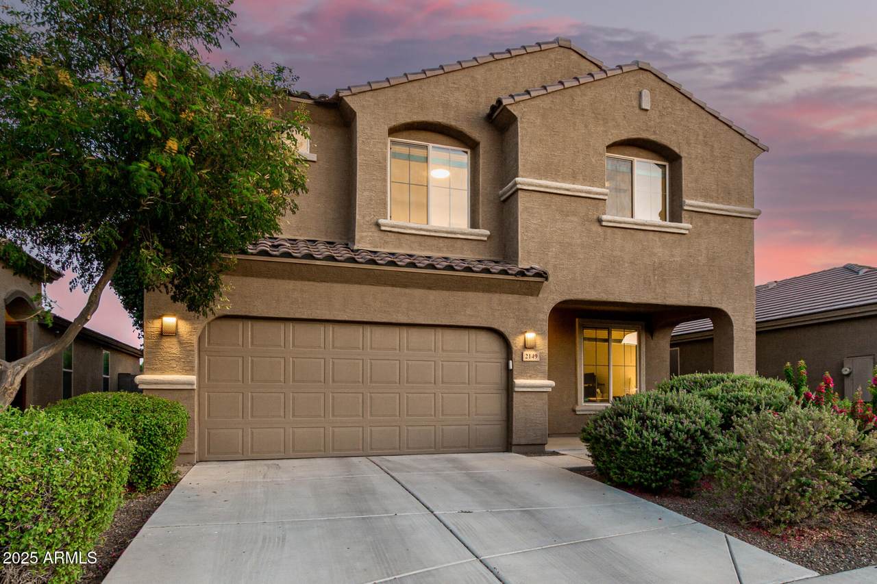 2149 Aire Libre Avenue - Photo 1