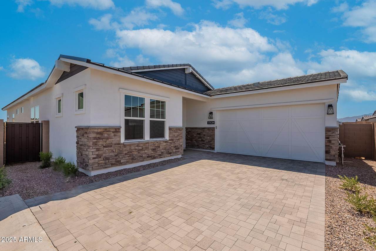 17629 Middlebury Street - Photo 1