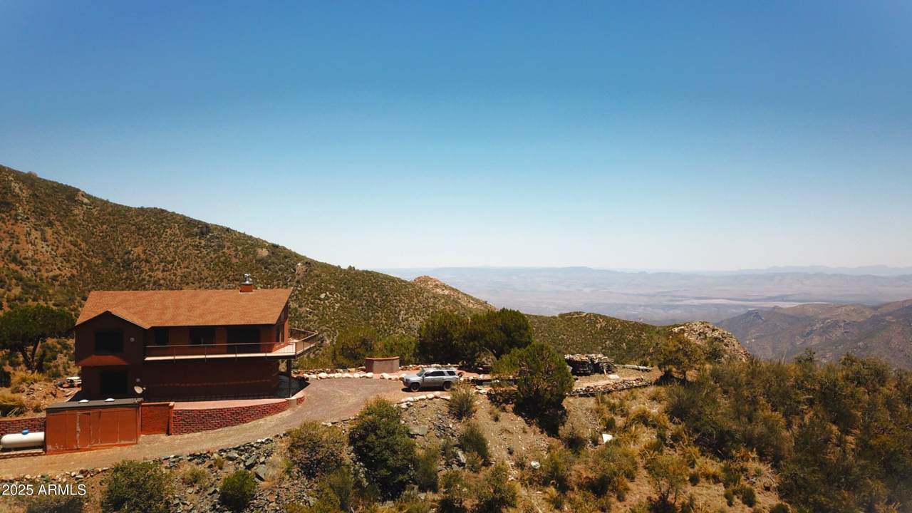 22418 Gladiator Mine Road - Photo 1