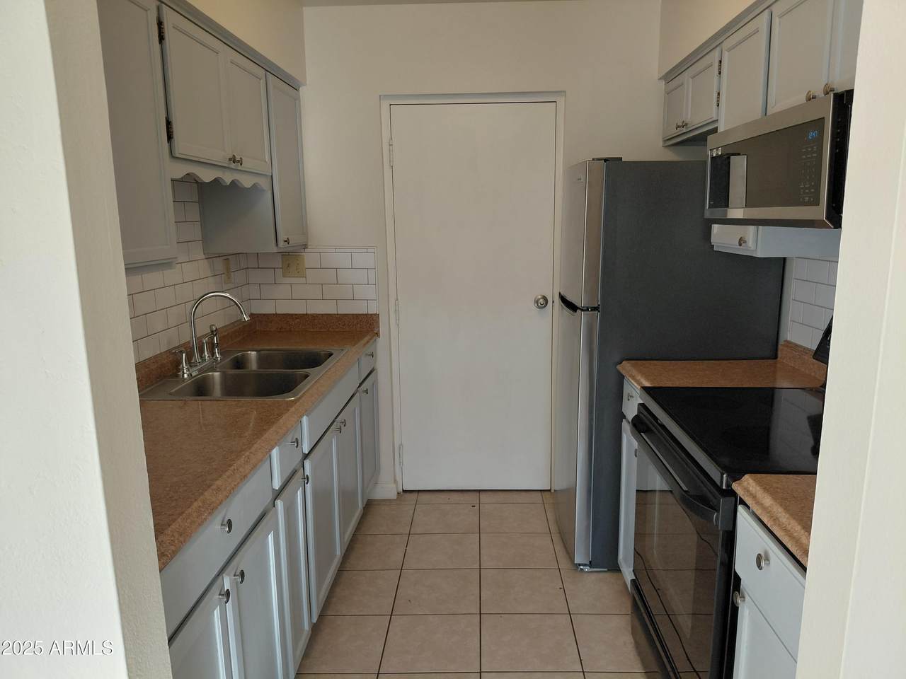 1410 Mountain View Road - Photo 1