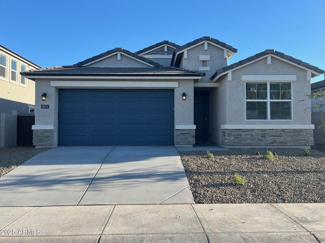 24213 Southgate Avenue - Photo 1