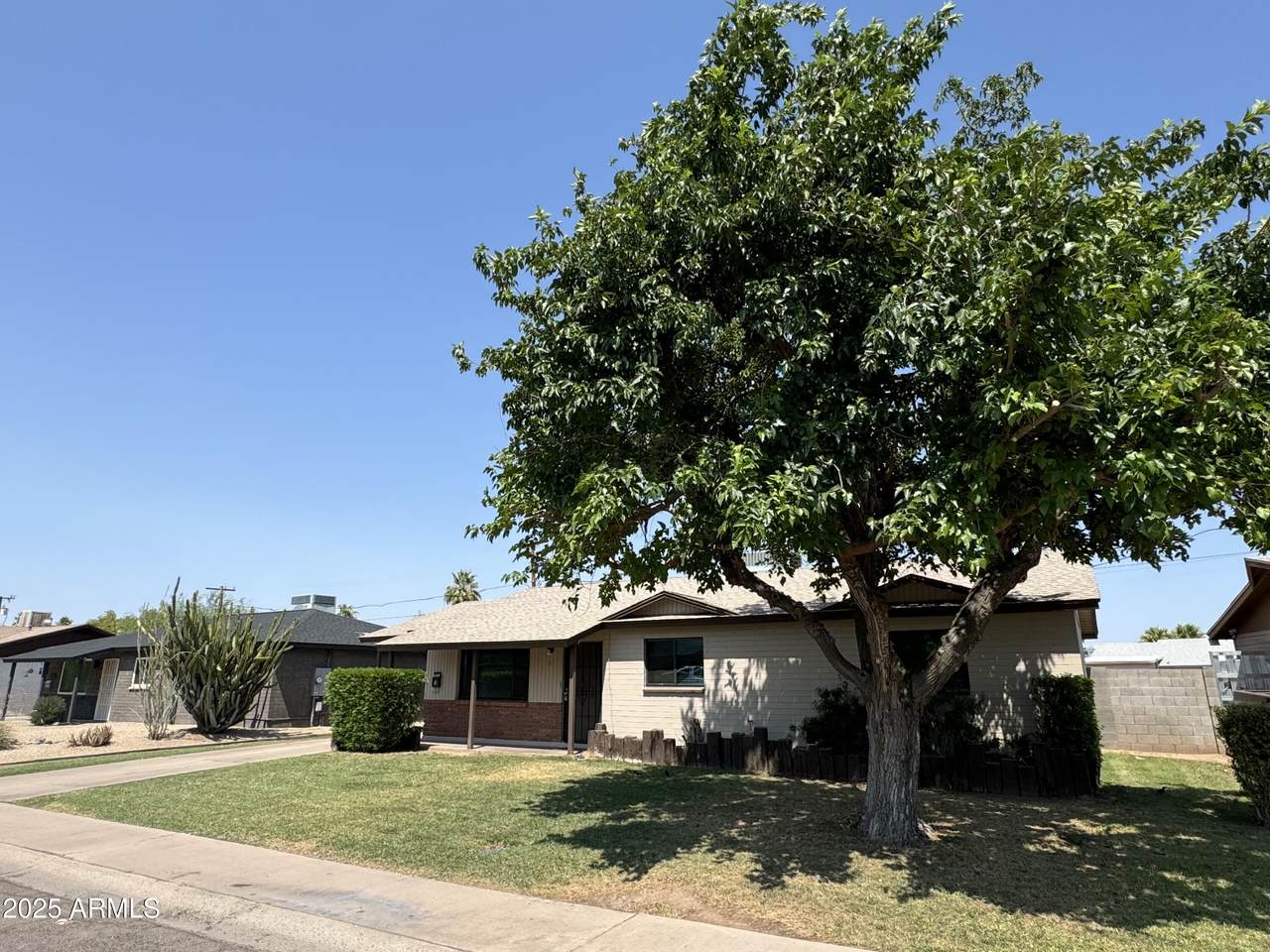 1819 Roberts Road - Photo 1