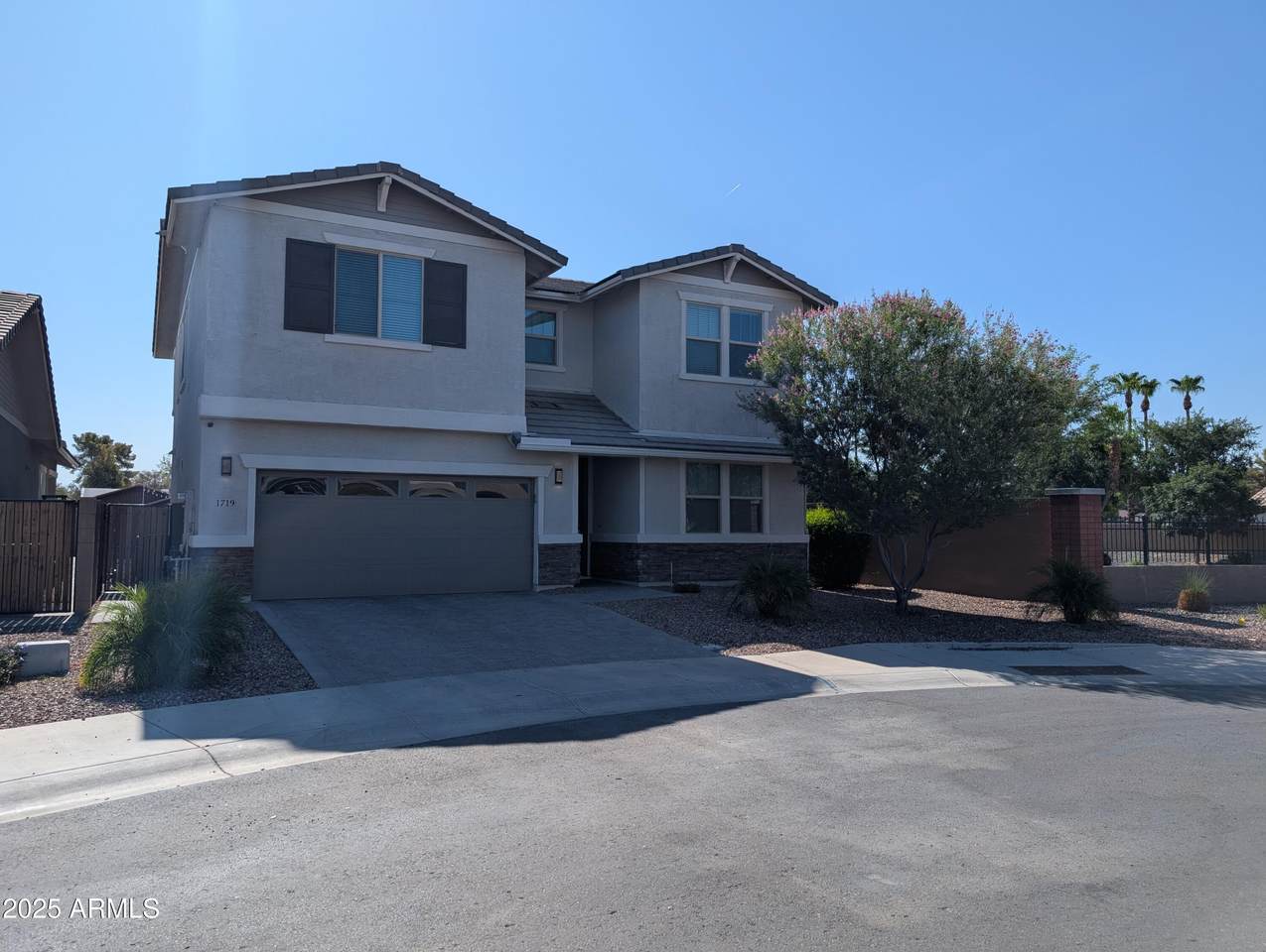 1719 Spartan Street - Photo 1