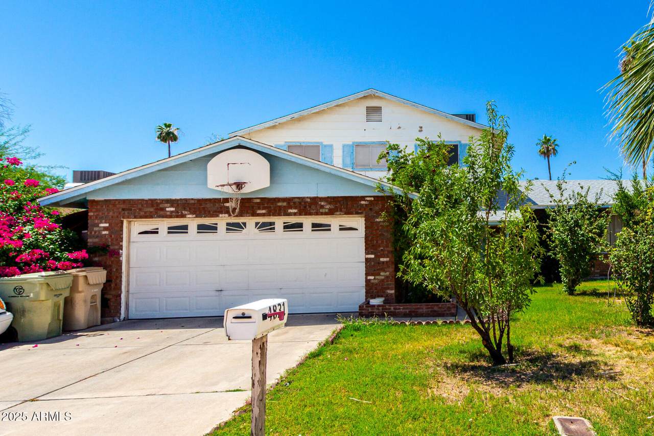 4831 Brown Street - Photo 1