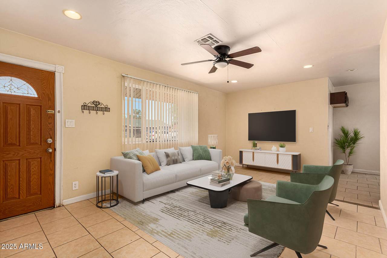 4435 Weldon Avenue - Photo 1