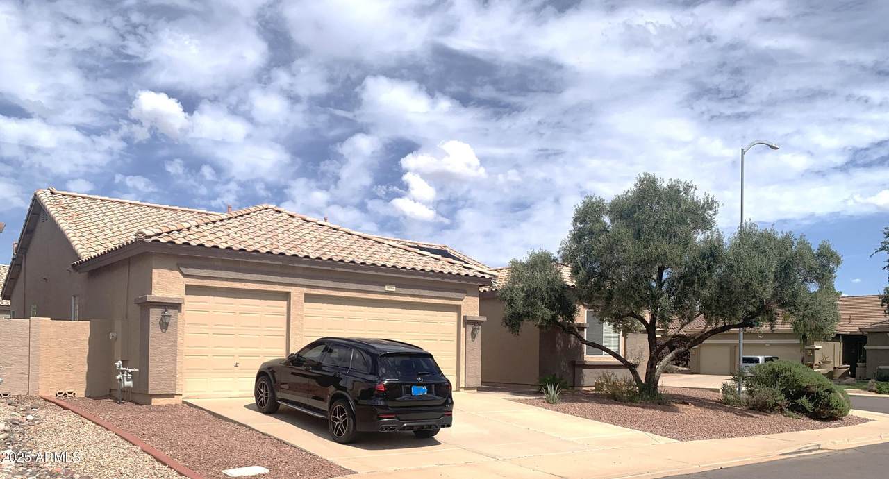 8014 Plata Avenue - Photo 1