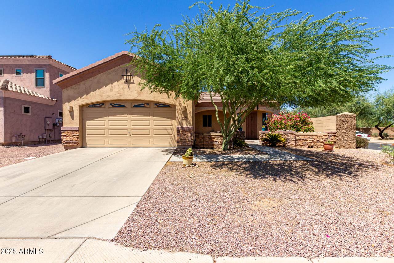 25190 Parkside Lane - Photo 1