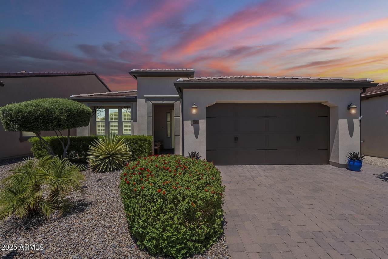 758 Farmers Lane - Photo 1