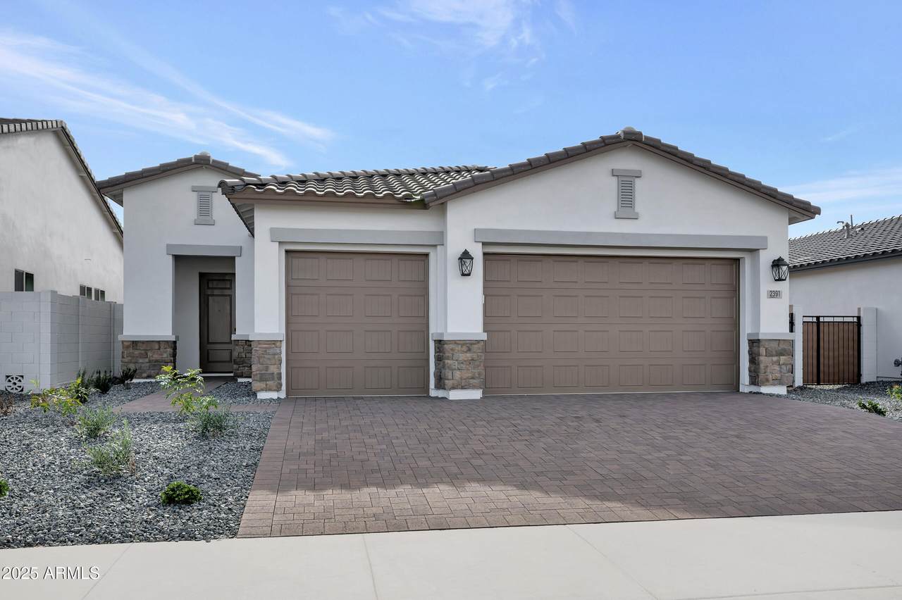 2391 Amfissa Drive - Photo 1