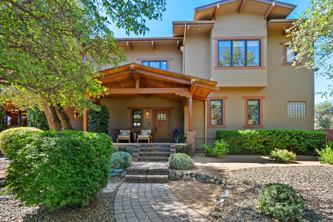 2525 Green Brier Drive - Photo 1
