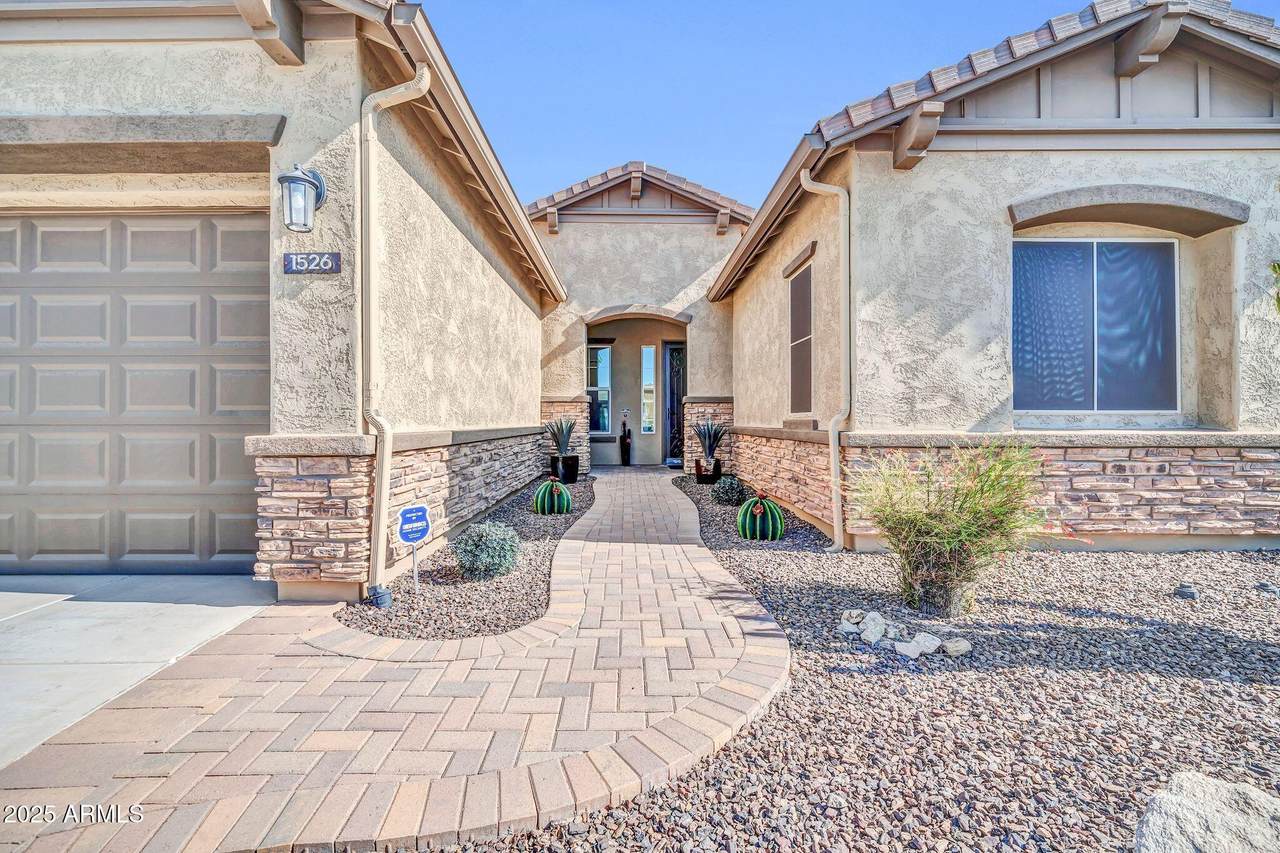 1526 Molly Lane - Photo 1