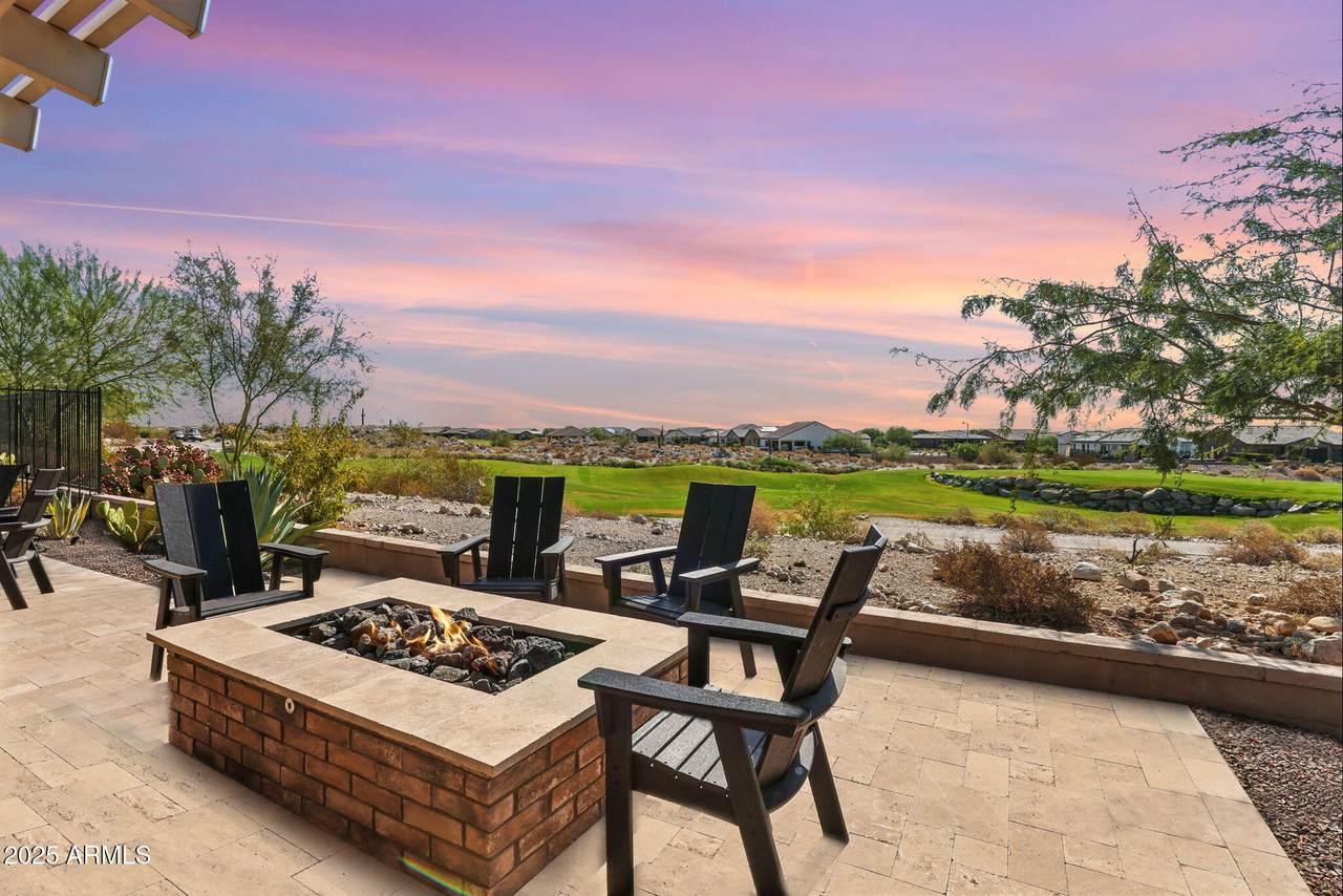 4915 205TH Glen - Photo 1