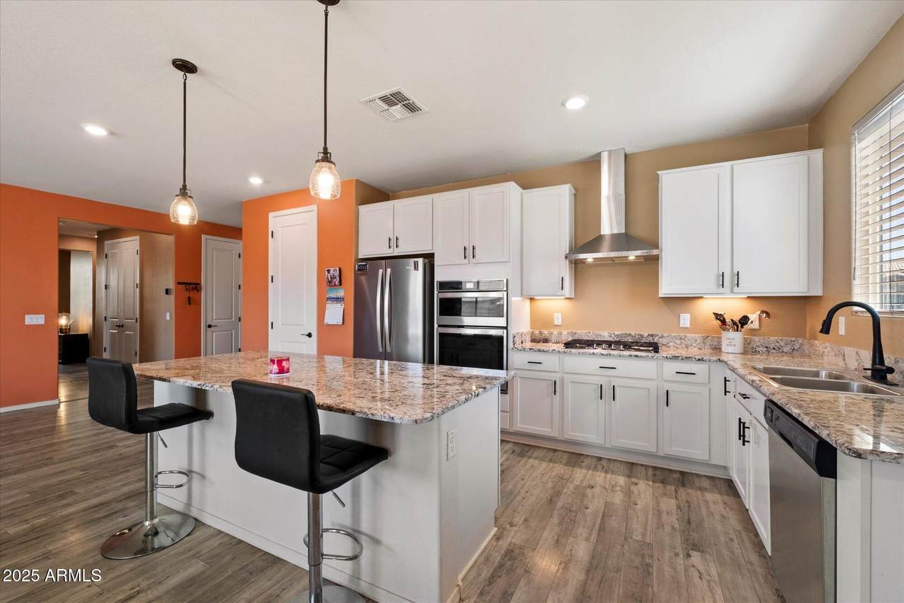 40657 Somers Drive - Photo 1