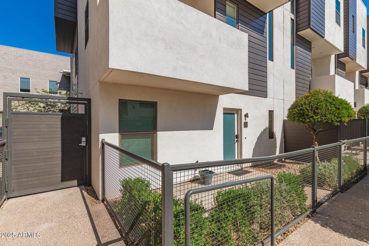 325 Coronado Road - Photo 1