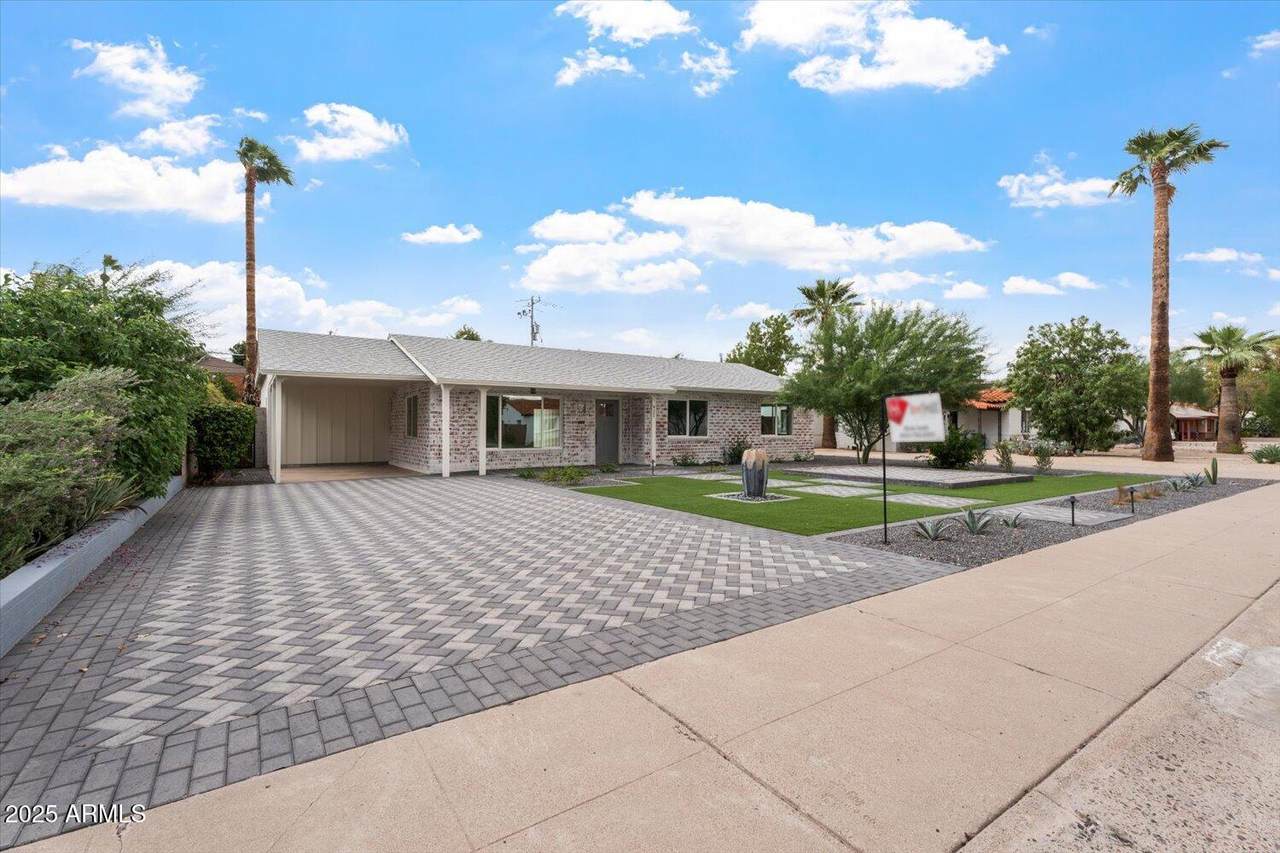 911 Verde Lane - Photo 1