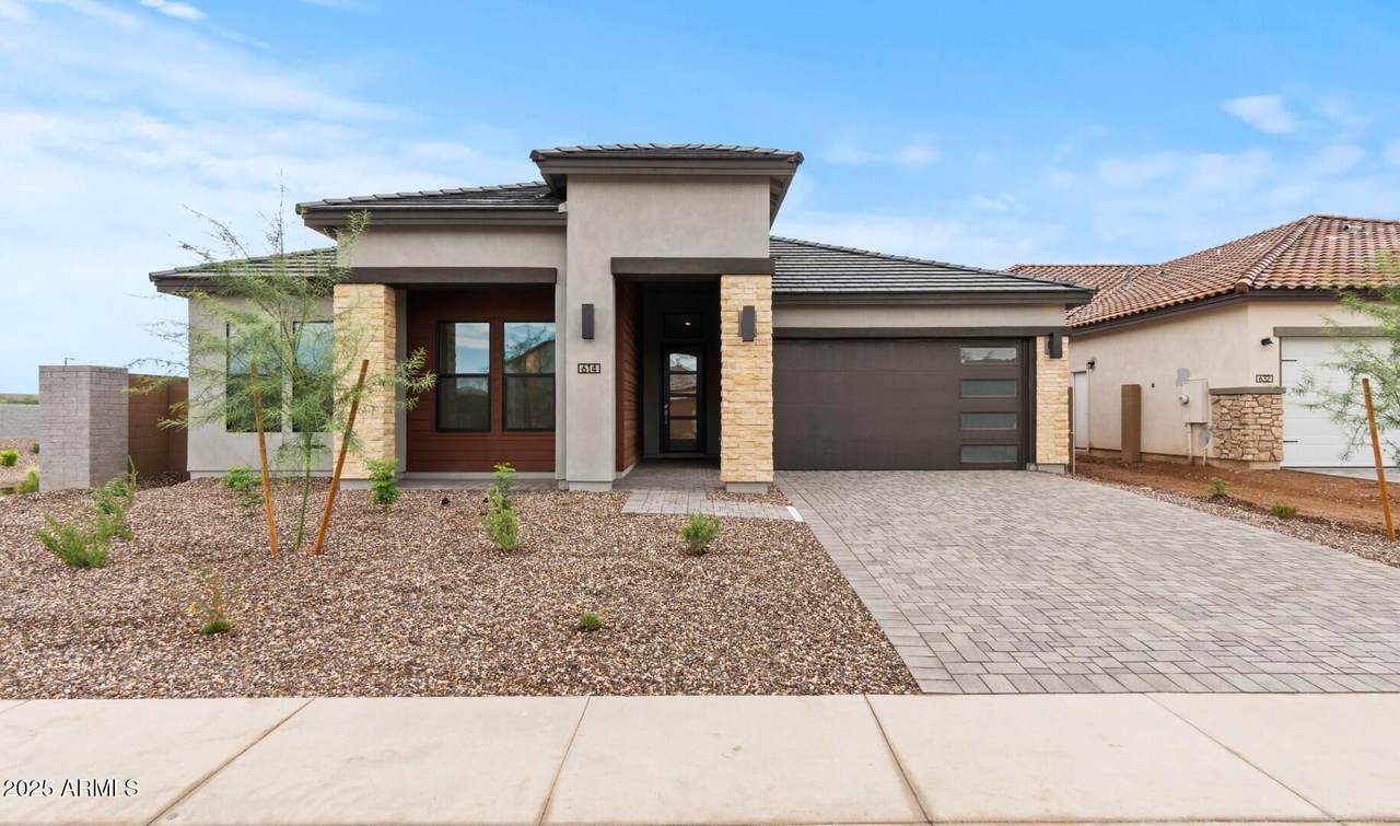 614 Greenback Drive - Photo 1