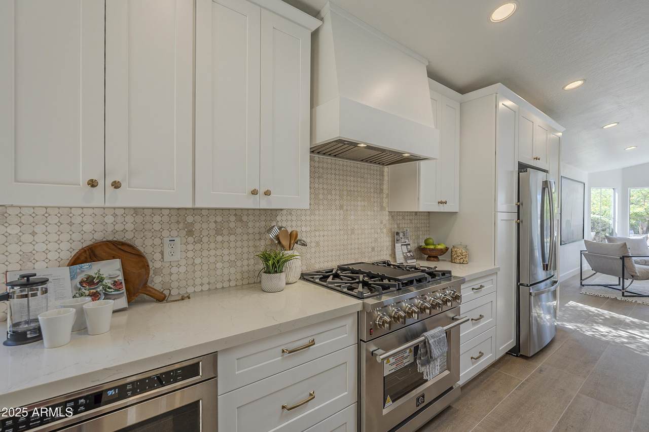 10226 Pine Valley Road - Photo 1