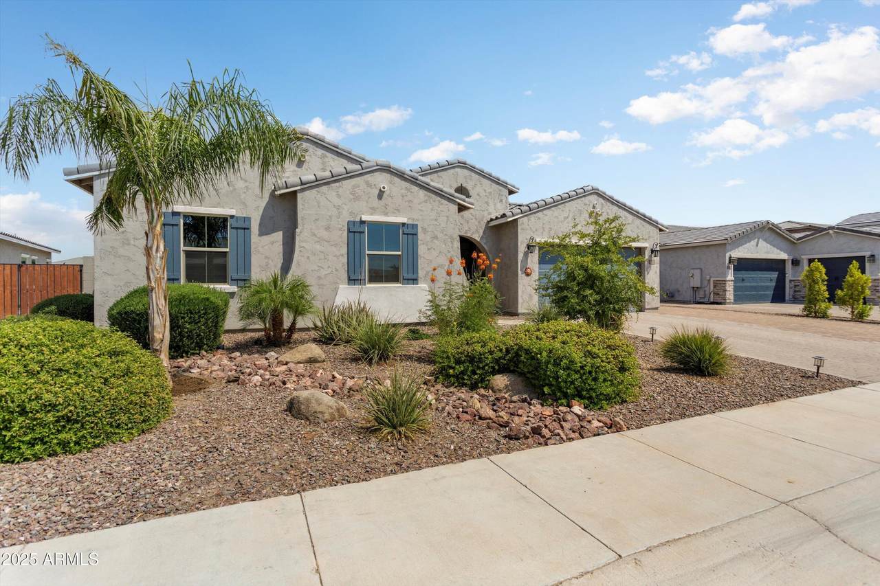 17988 Hazelwood Street - Photo 1