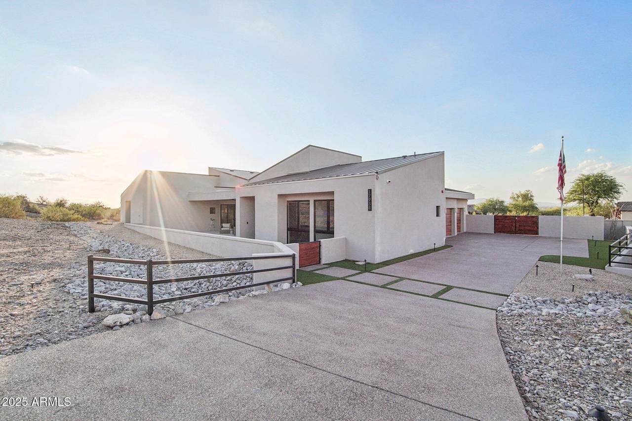 17934 Estes Way - Photo 1