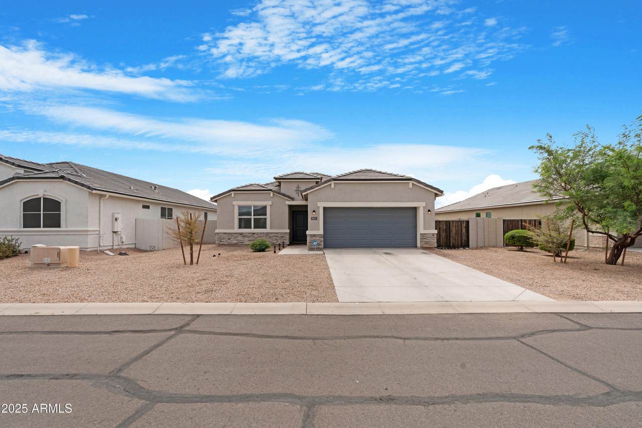 9427 Alfalfa Drive - Photo 1