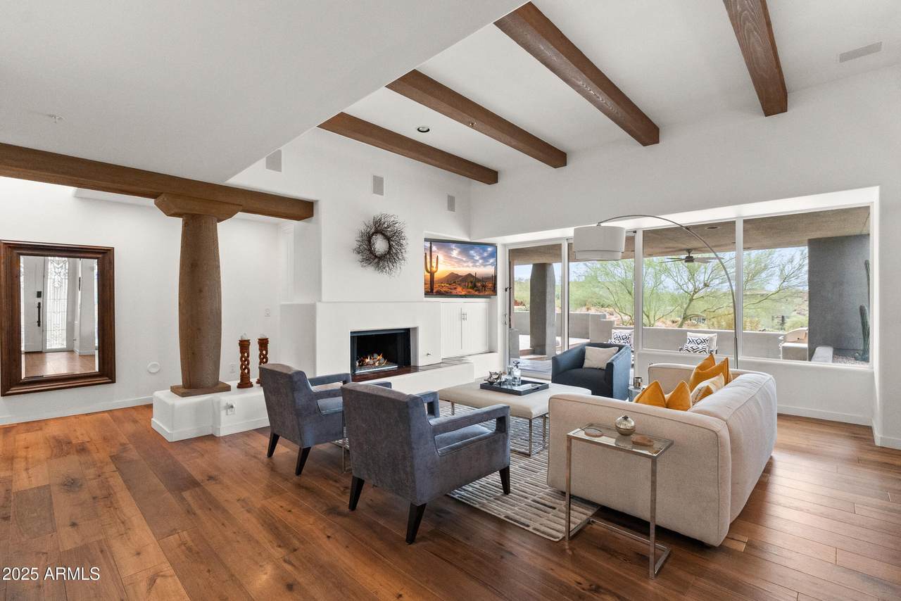 9934 Graythorn Drive - Photo 1